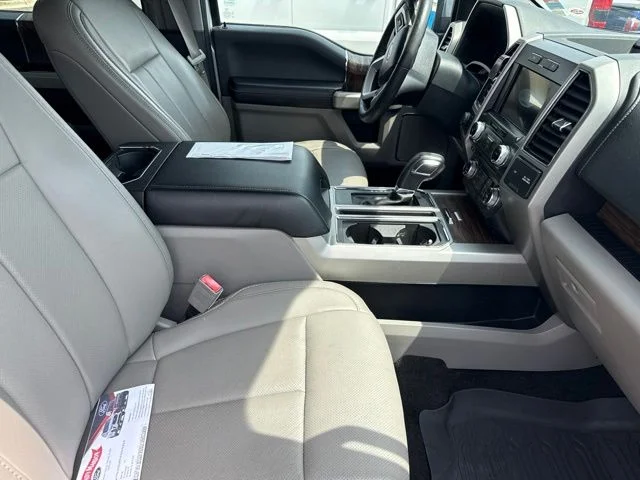 Used 2018 Silver Ford Lariat image 4