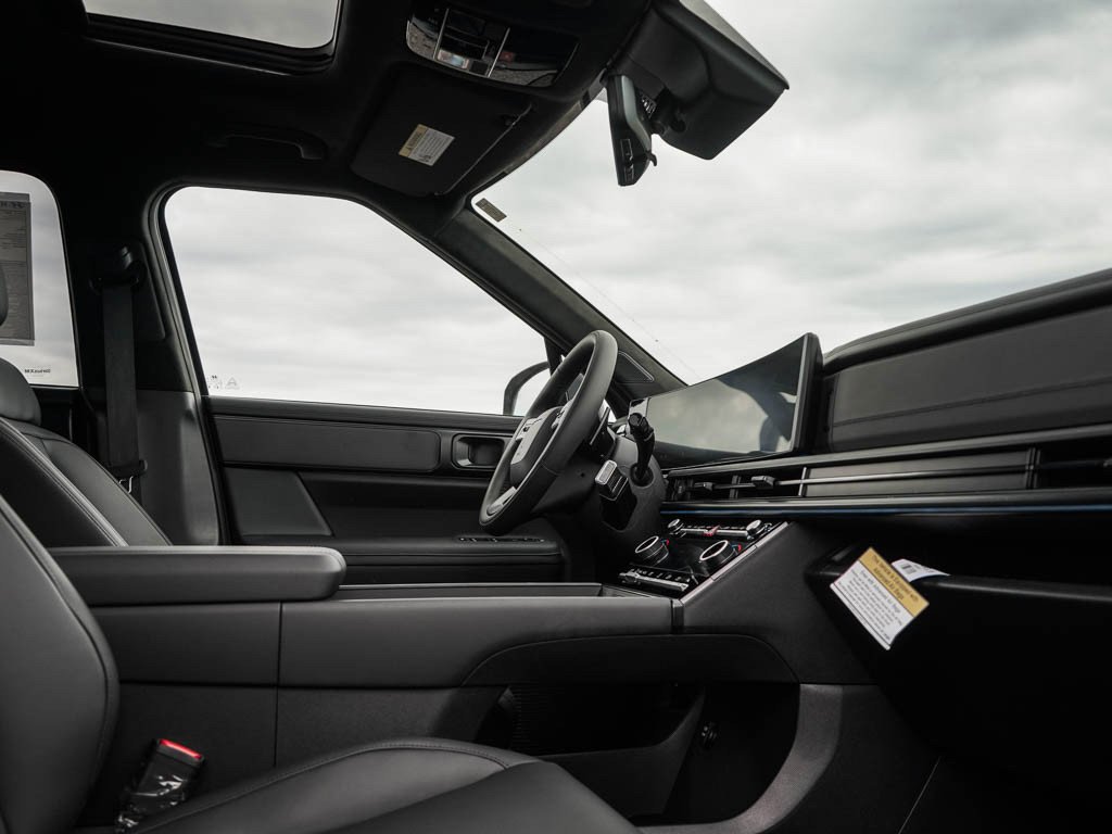 New 2026 Ecotronic Gray Matte Hyundai Calligraphy AWD image 11