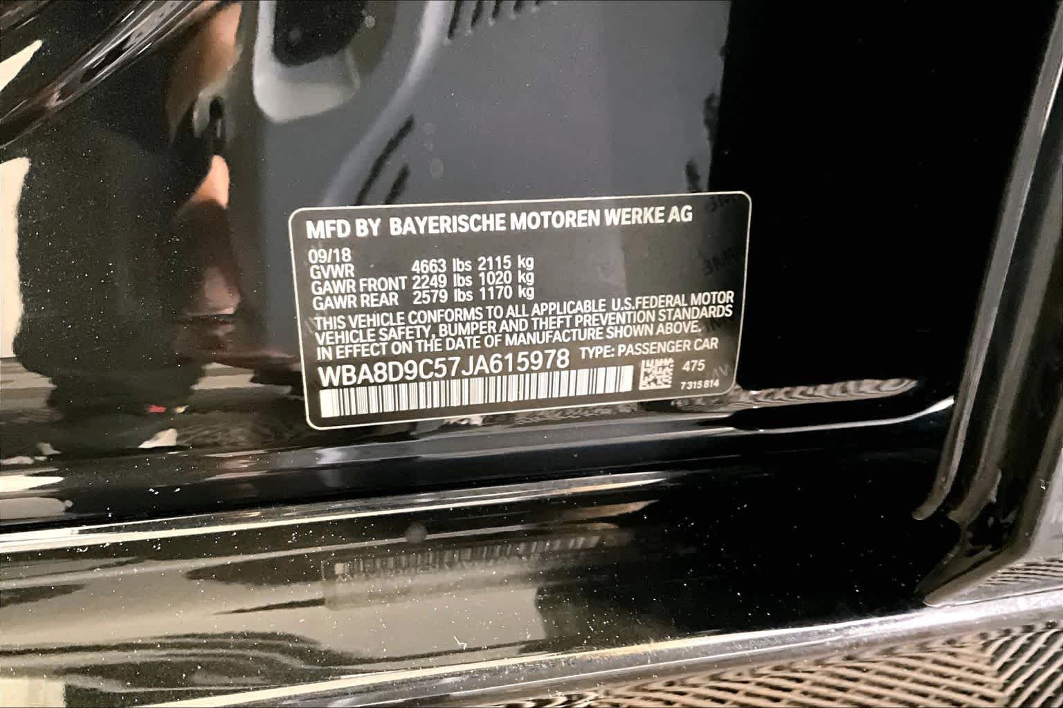 Used 2018 Black Sapphire Metallic BMW 330i xDrive image 34