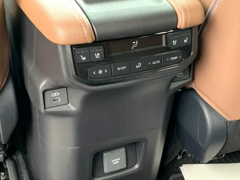 Used 2026  Toyota Platinum image 15