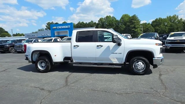 Used 2024 White Chevrolet Work Truck image 9