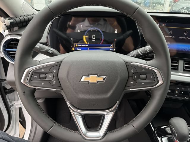 New 2026 Summit White Chevrolet LT image 15