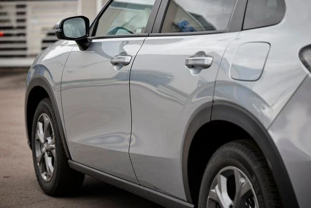 New 2027 Solar Silver Metallic Honda LX image 9