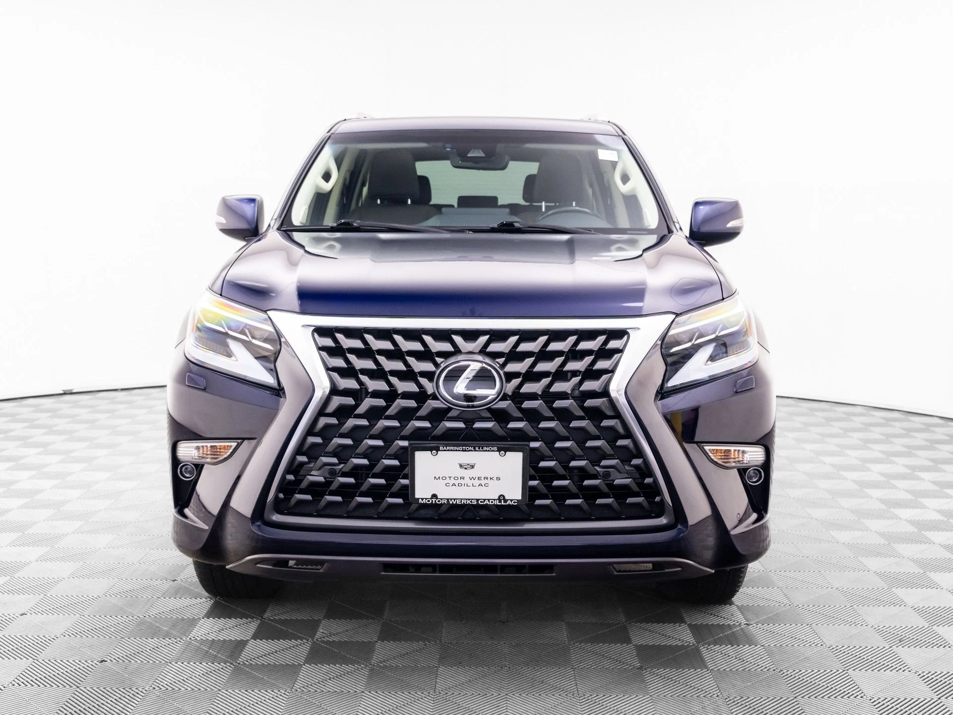 Used 2022 Blue Lexus 460 image 9