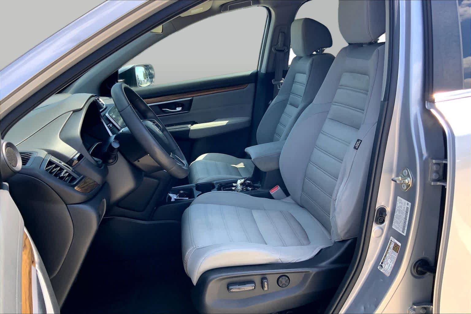 Used 2017 Lunar Silver Metallic Honda EX image 8