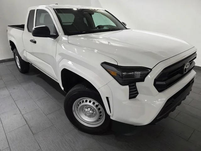 Used 2025 White Toyota SR image 7