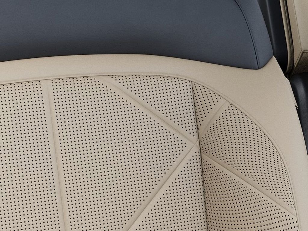 New 2027 White Kia EX image 24