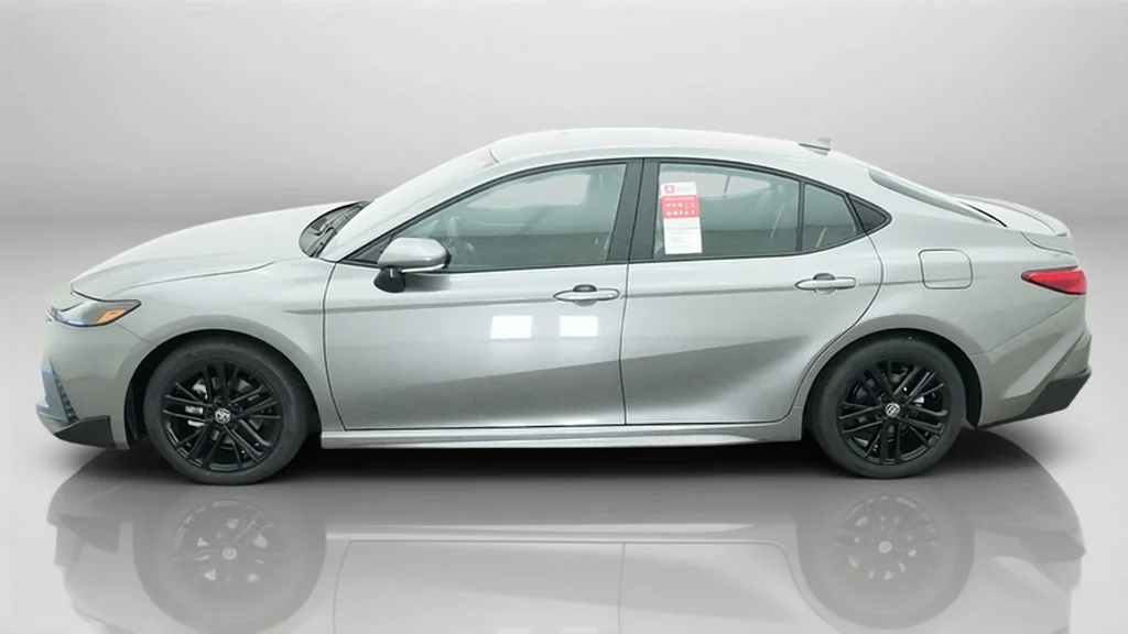 New 2026 Heavy Metal Toyota SE image 2