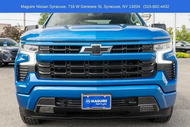 Used 2022 Blue Chevrolet RST image 3