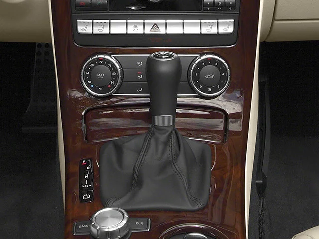 Used 2013 Silver Mercedes-Benz SLK 250 image 10