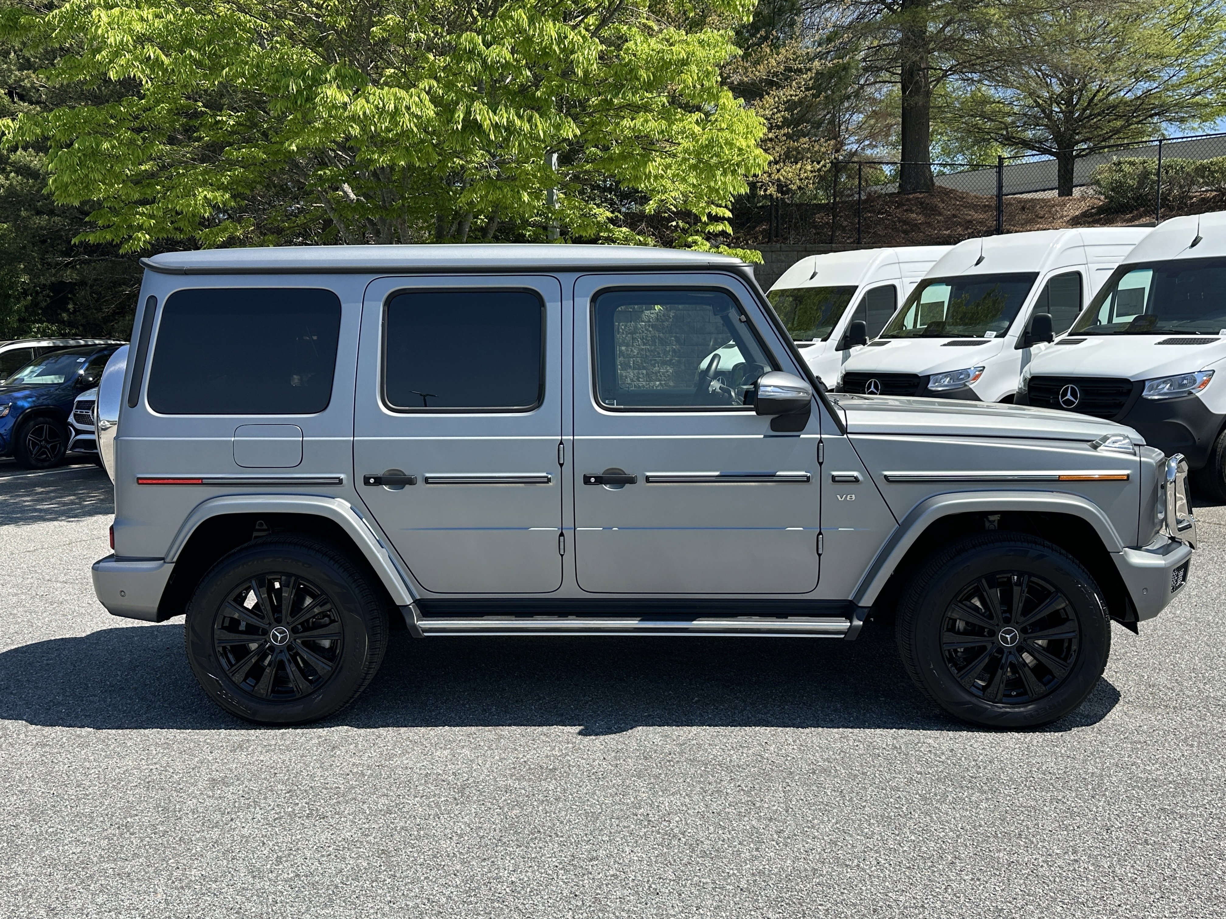 Used 2022 Platinum Magno Mercedes-Benz G 550 image 9