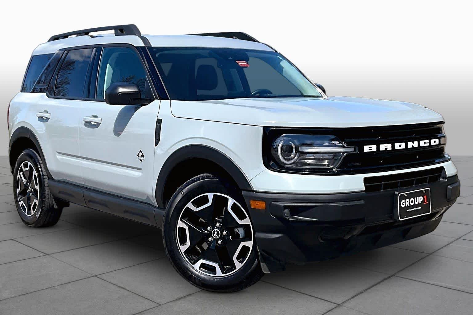 Used 2023 Cactus Gray Ford Outer Banks image 4