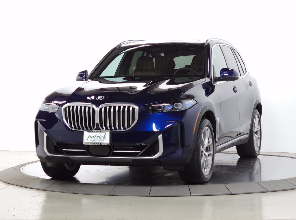 Used 2026 Blue BMW xDrive40i image 4