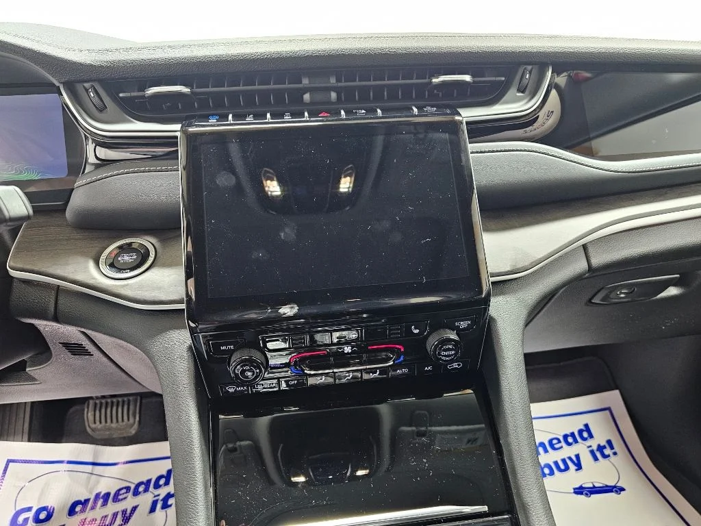 2023 Jeep Grand Cherokee 4xe - Photo 17