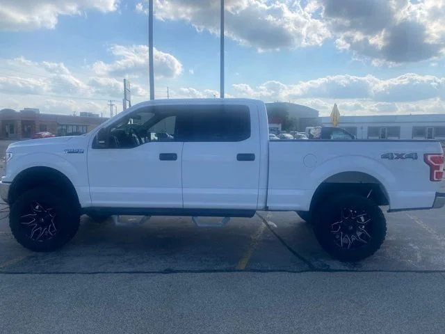 Used 2020 White Ford XLT image 8