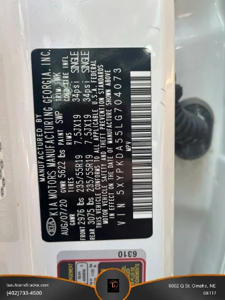 Used 2020 Silver Kia SX Sport Utility 4D image 28