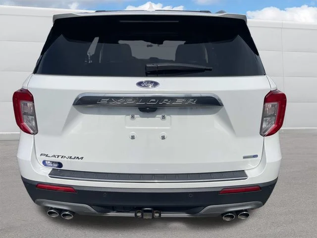 Used 2020 White Ford Platinum image 4