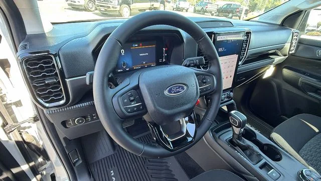 New 2026 Avalanche Ford XLT image 32