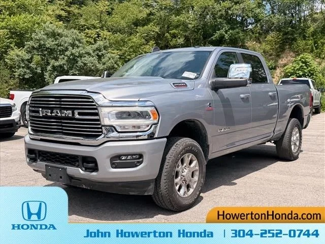 Used 2024 Silver Ram Laramie image 9