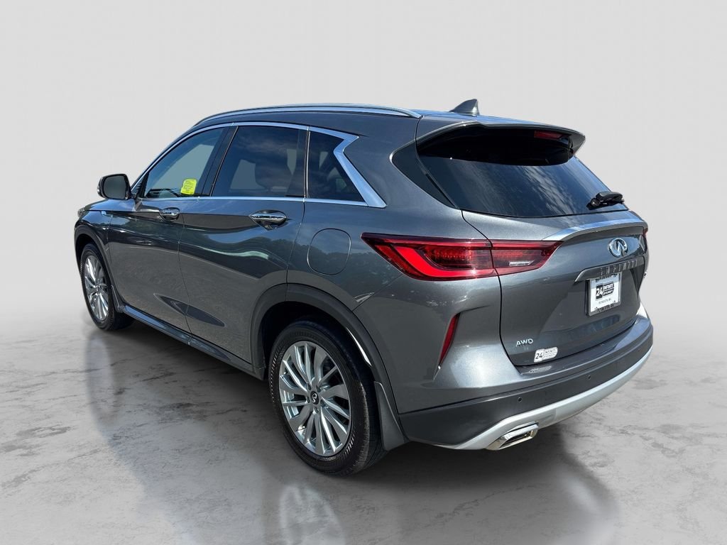Certified Used 2023 Gray INFINITI LUXE image 3