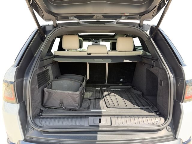 Used 2020 Fuji White Land Rover HSE image 18