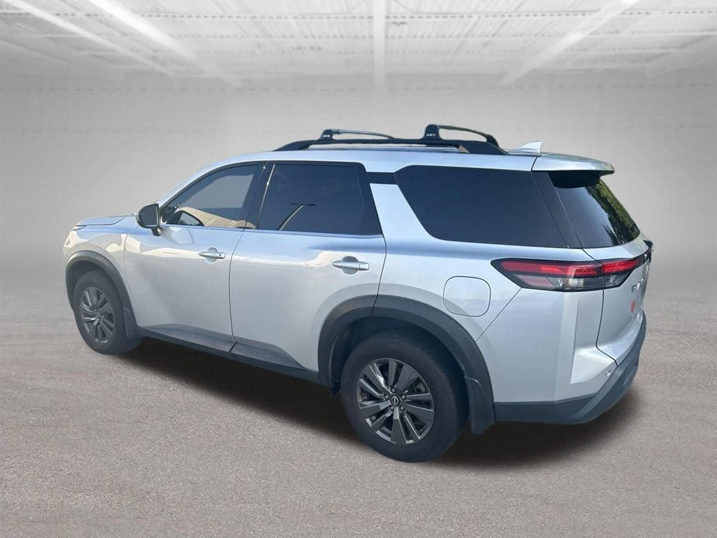 Used 2023 Silver Nissan SV image 2