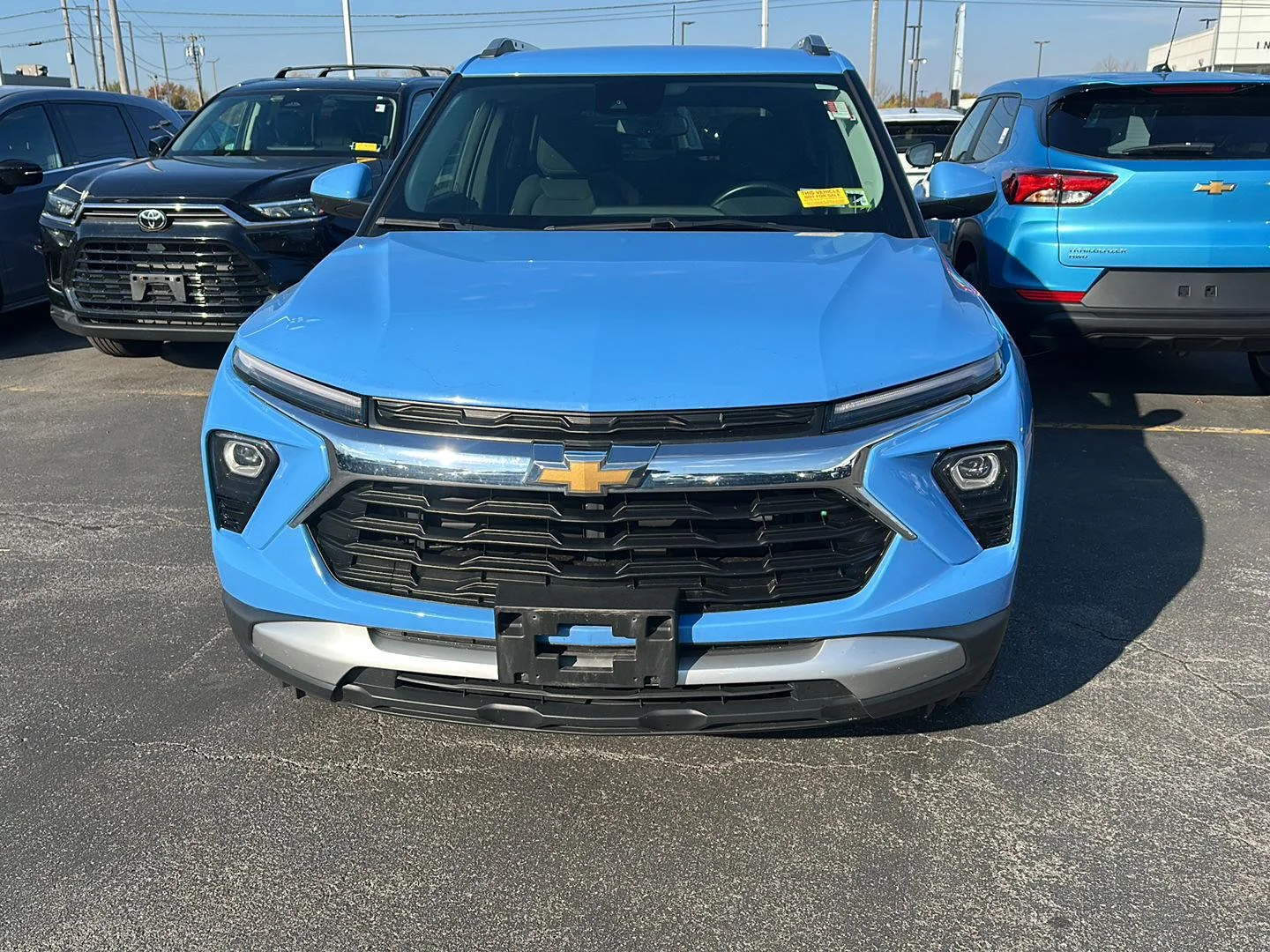 Used 2024 Fountain Blue Chevrolet LT image 6