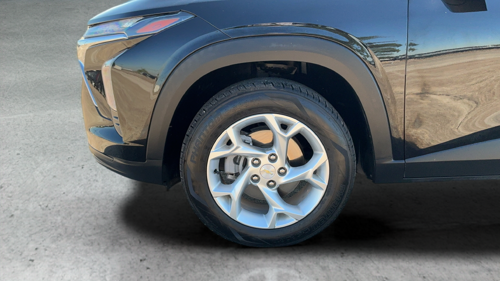 Used 2024 Black Chevrolet LS image 26
