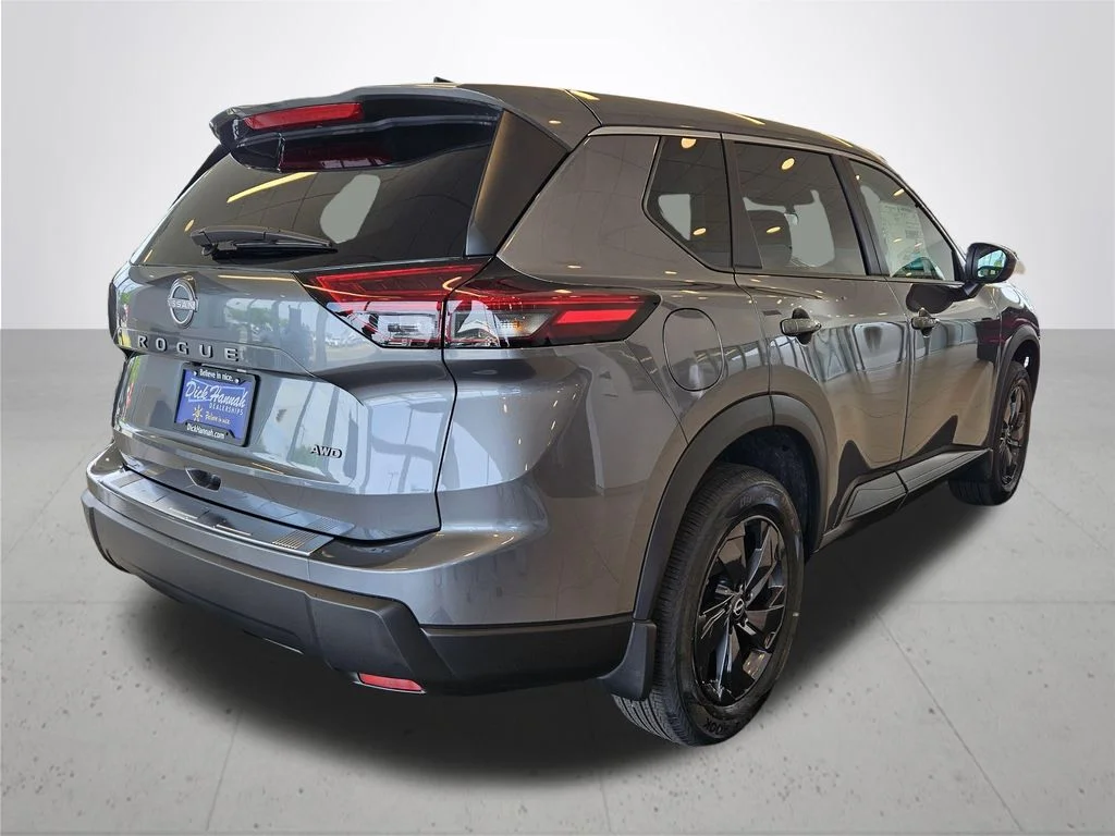 New 2026 Gun Metallic Nissan SV image 7