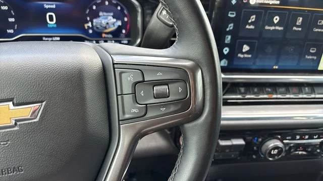 Used 2024 White Chevrolet High Country image 24