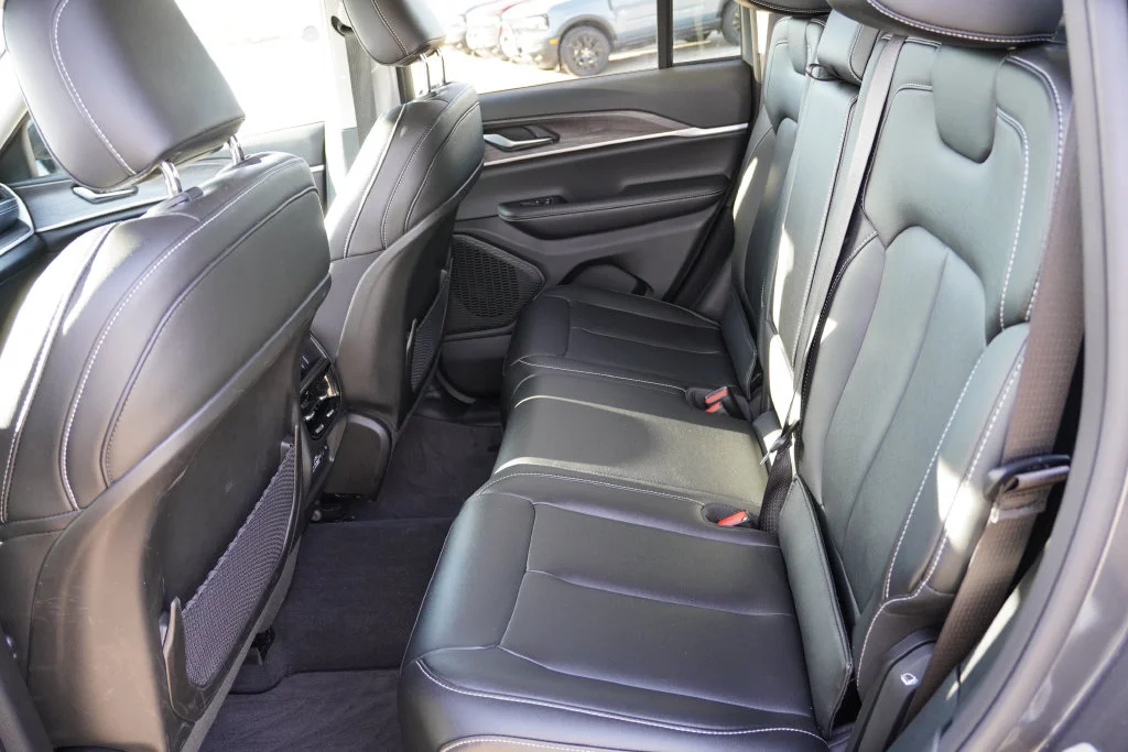 Certified Used 2023 Gray Jeep Limited image 17