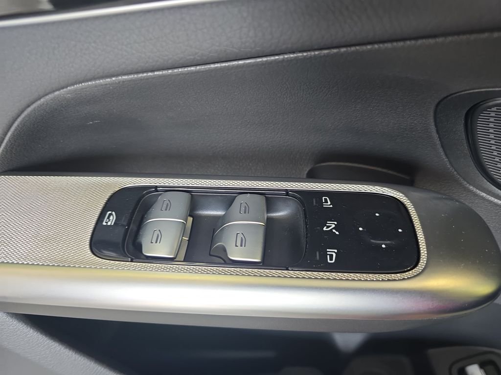 Certified Used 2026 White Mercedes-Benz GLC 300 image 31