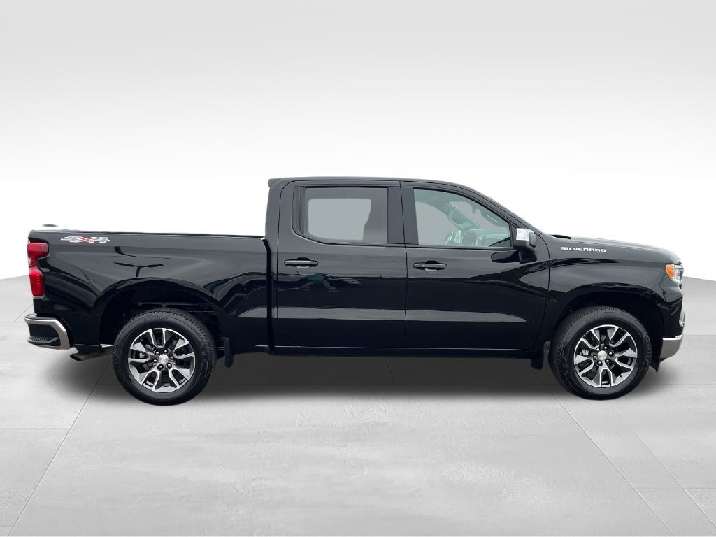 Used 2024 Black Chevrolet LT image 6