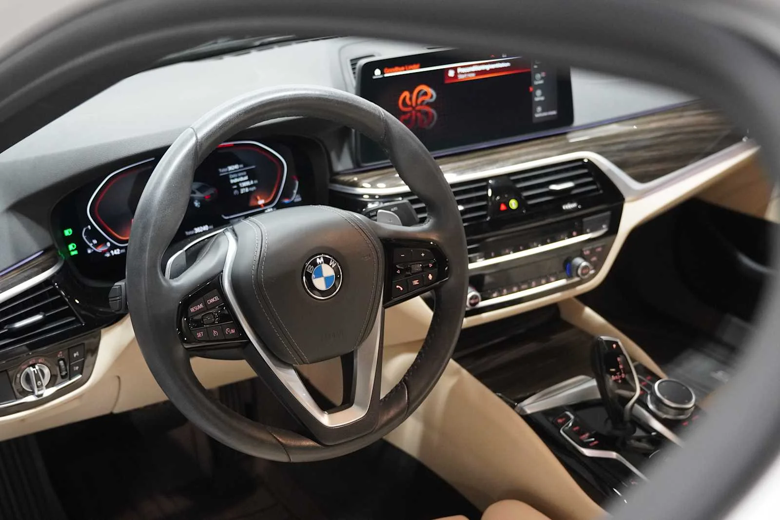 Used 2022 Mineral White Metallic BMW 530i image 10