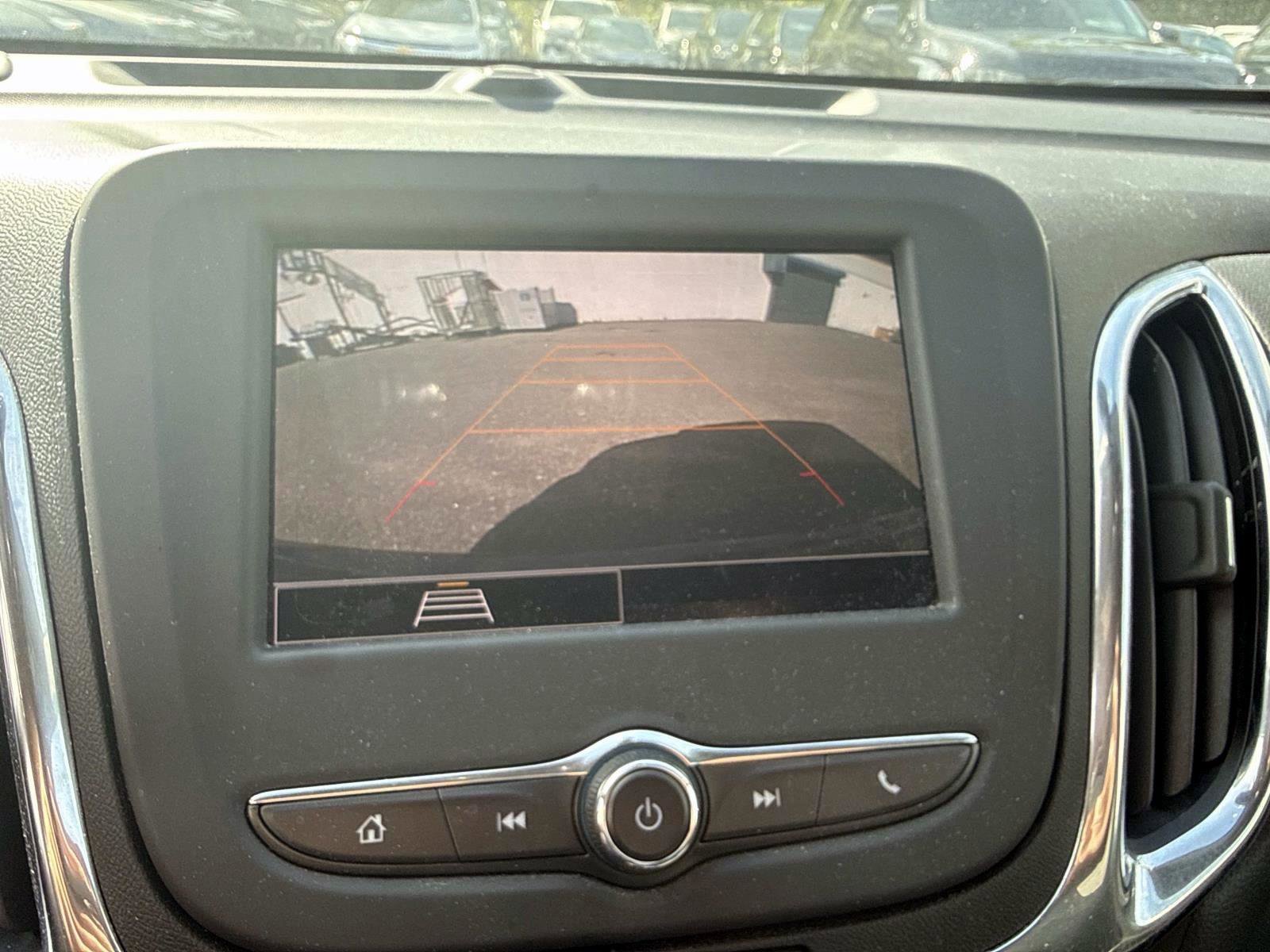 2023 Chevrolet Equinox LT - Photo 21