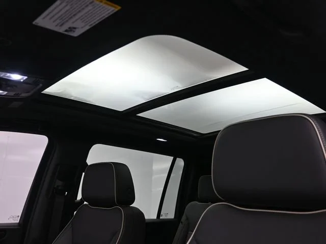 Used 2025 Volcanic Red Tintcoat GMC Elevation image 22