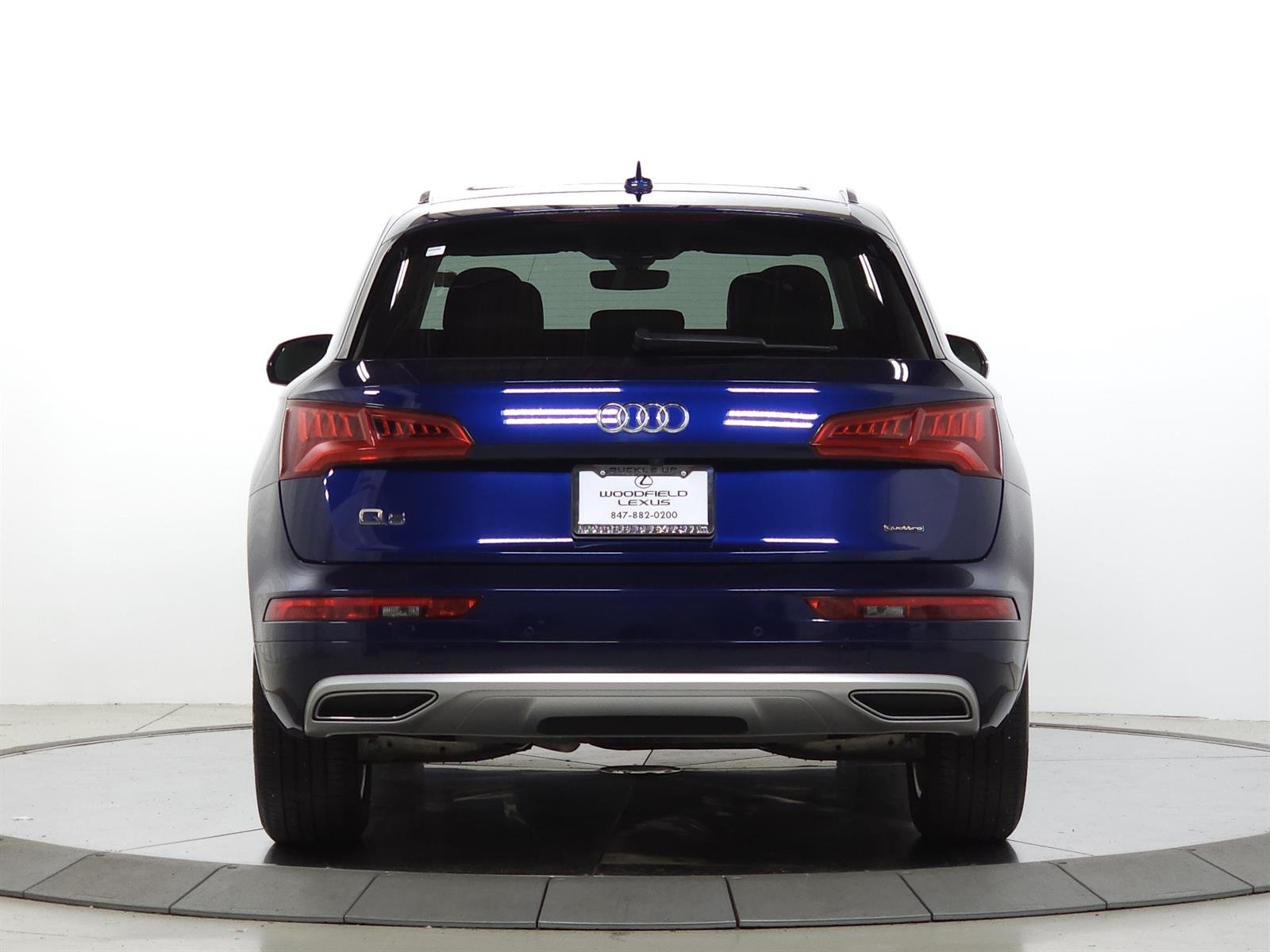 Used 2019 Blue Audi quattro Premium Plus 45 TFSI image 6