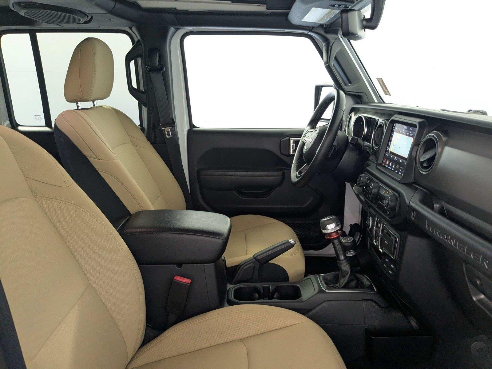 Used 2022 Bright White Clearcoat Jeep Unlimited Sport S image 30