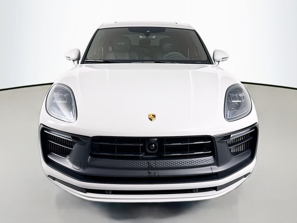 Used 2023  Porsche GTS image 6