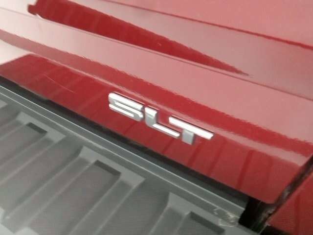 Used 2017 Crimson Red Tintcoat GMC SLT image 13