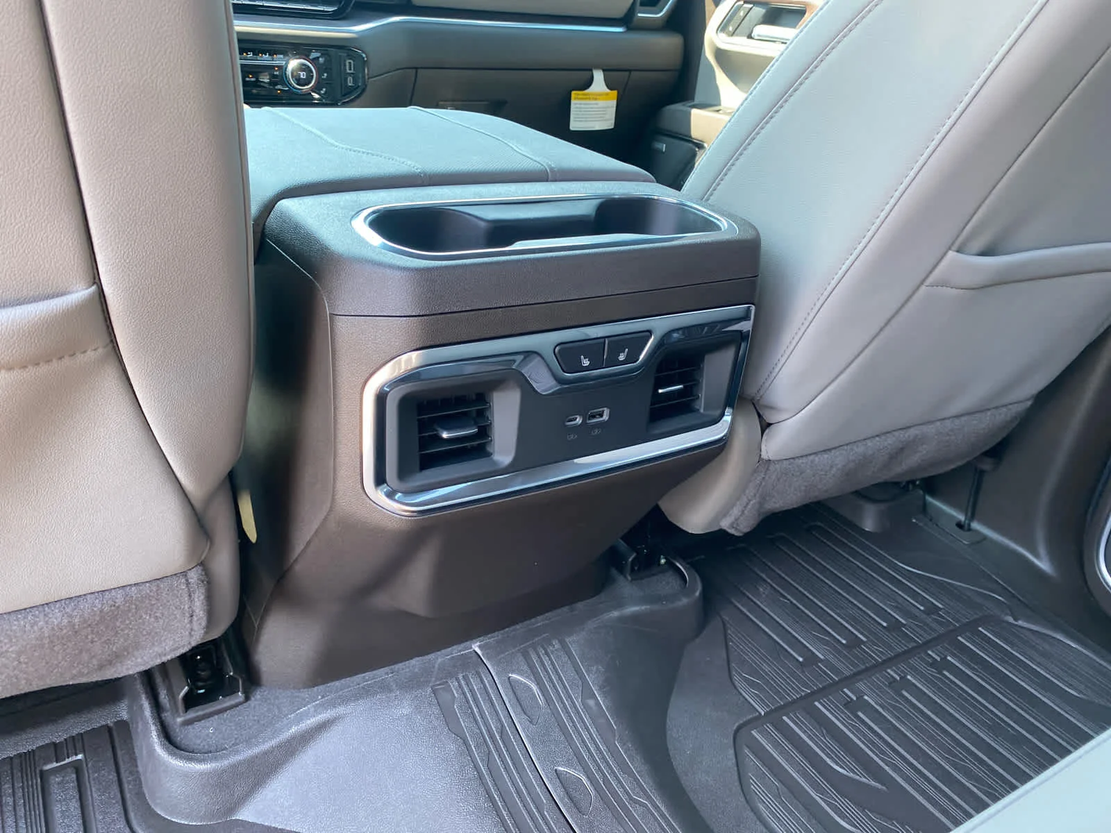 New 2026 Onyx Black GMC SLT image 24