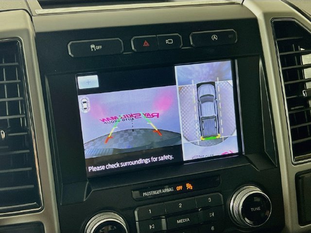 Used 2020 White Ford XL image 19