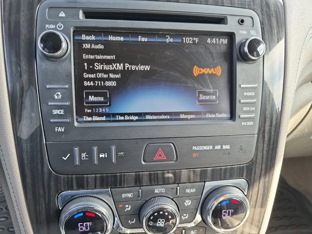 Used 2013 Gray Chevrolet 2LT image 20