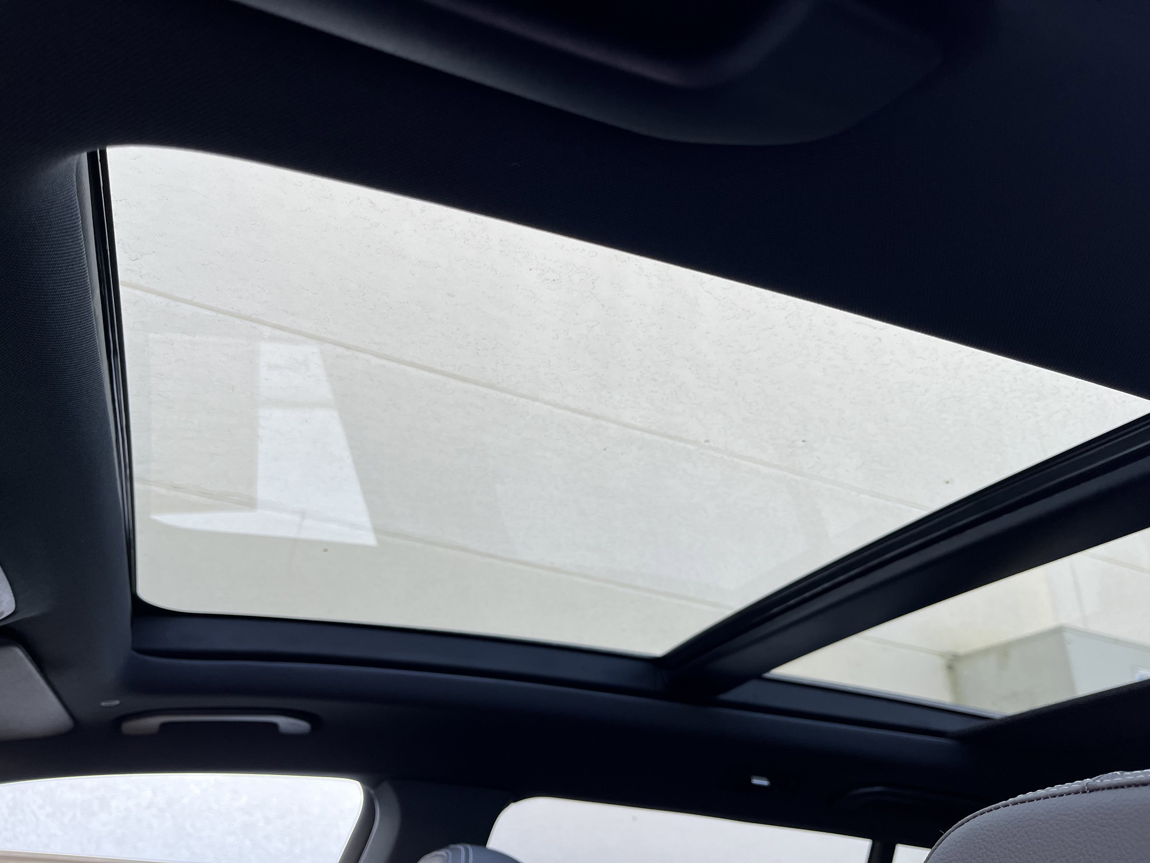New 2026 SELENITE GREY Mercedes-Benz GLS 450 image 28