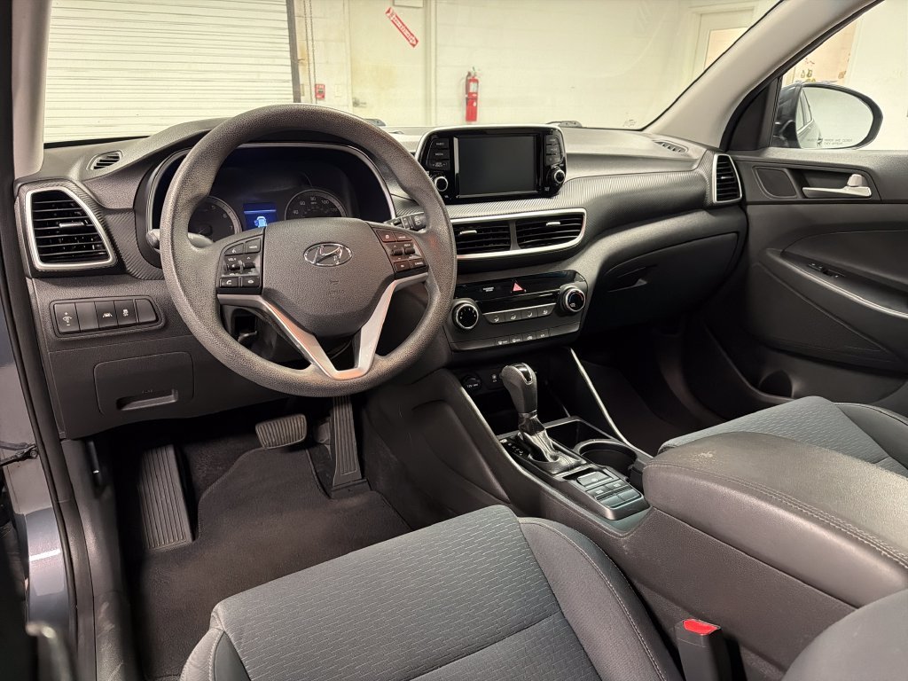 Used 2019 Blue Hyundai SE image 26
