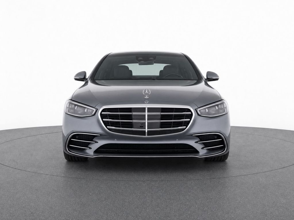 Certified Used 2026 MANUFAKTUR Selenite Grey Mercedes-Benz S 580 image 5
