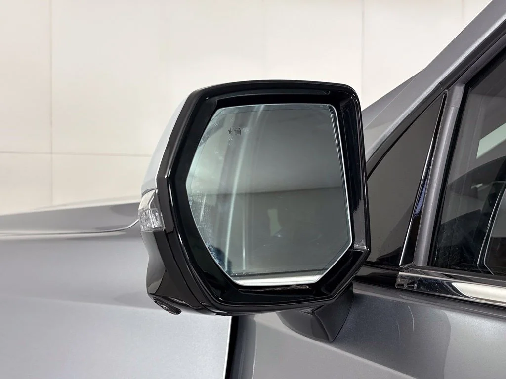2027 Chevrolet Tahoe Premier - Photo 15