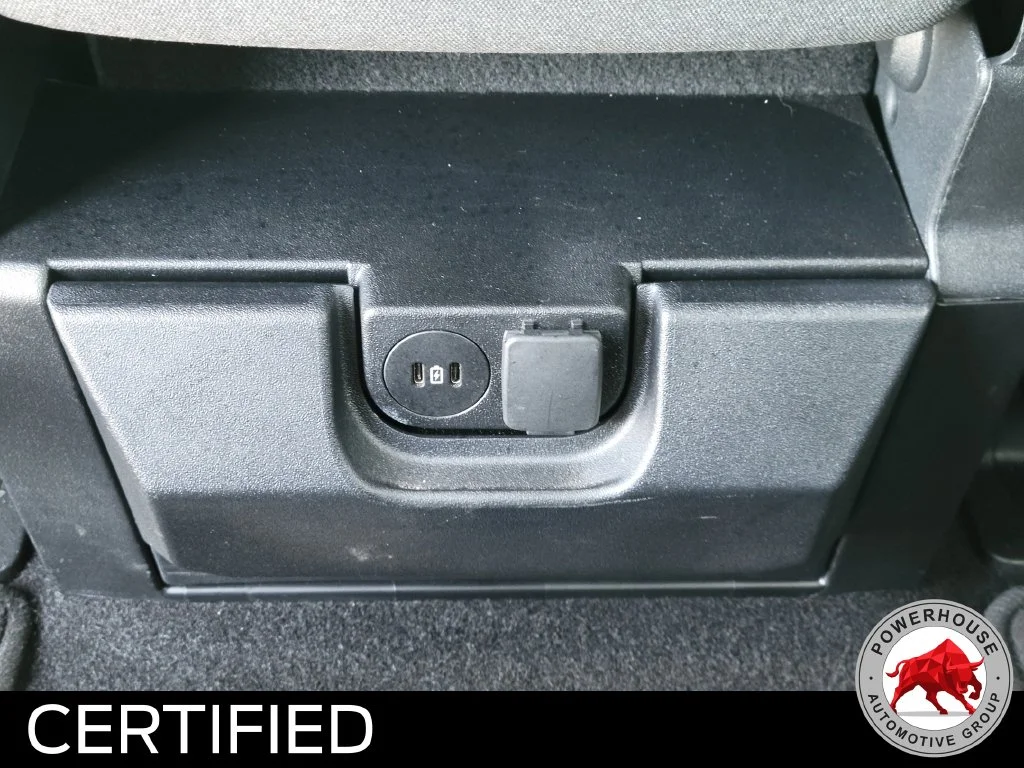 Used 2025 Gray Ford XLT image 17