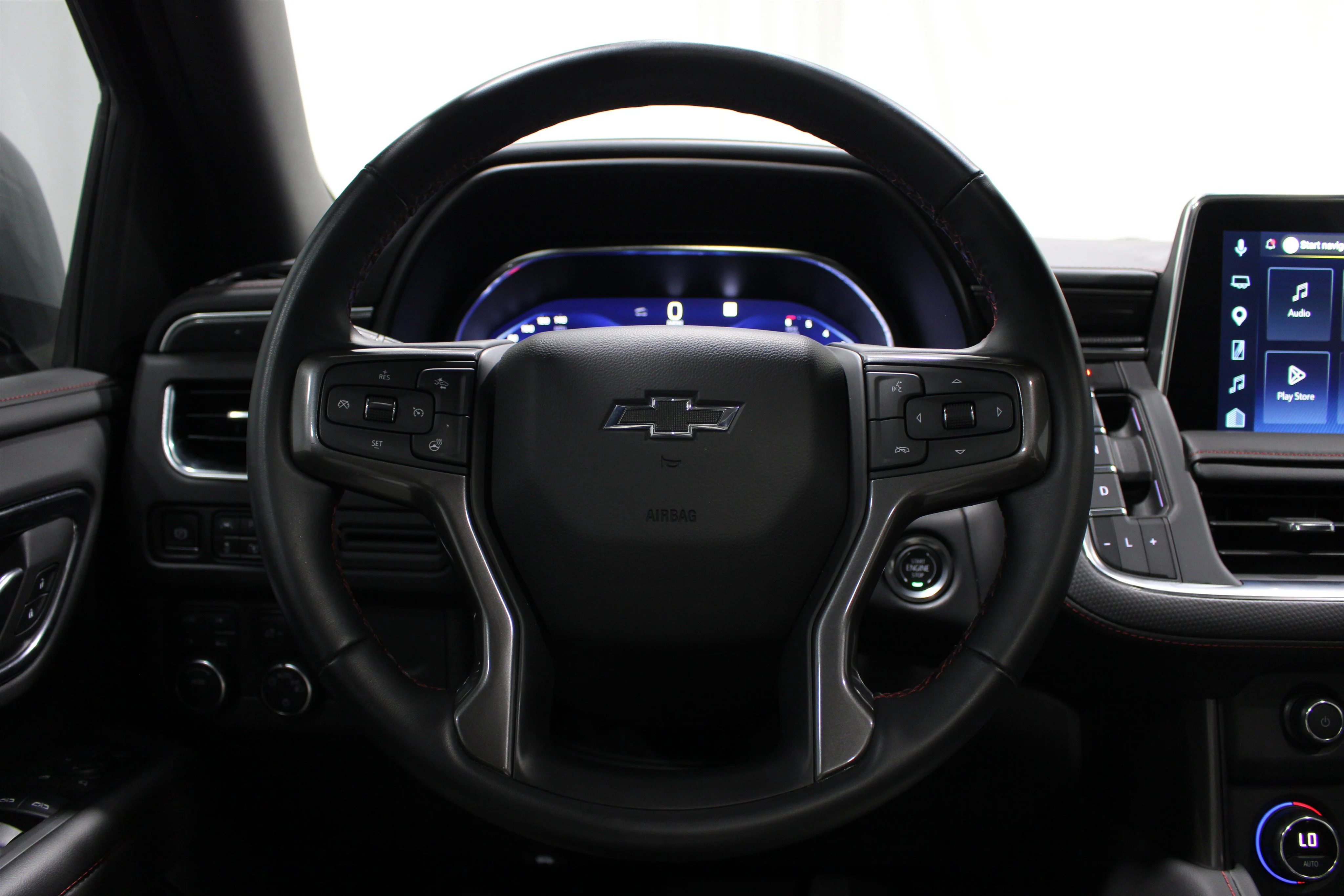 2024 Chevrolet Suburban RST - Photo 11
