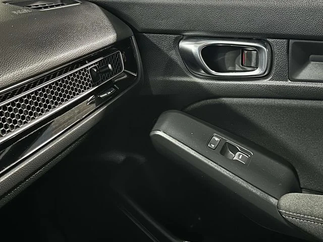 2025 Honda Civic Sport - Photo 26